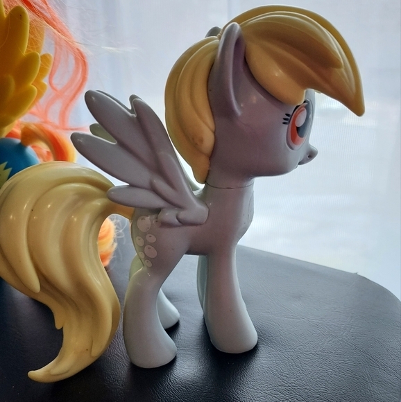 My Little Pony Target Exclusive 2010 and 2012 2 My Little Pony - Picture 3 of 8